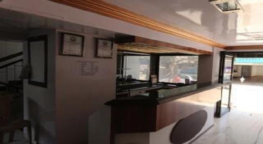 Hotel Rahil International Mahābaleshwar Extérieur photo